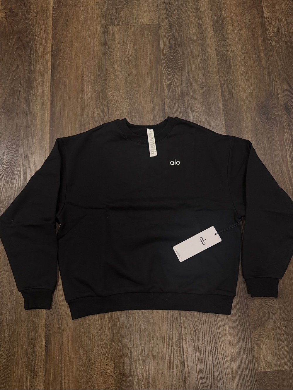 ALO Yoga Men's Black Crewneck Sweatshirt
